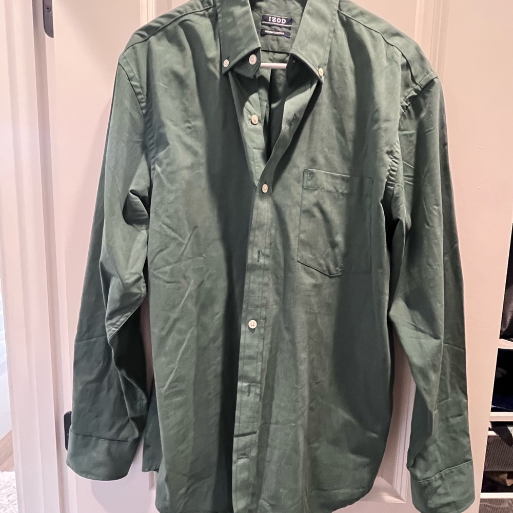 IZOD Men's Green Button-Down Shirt